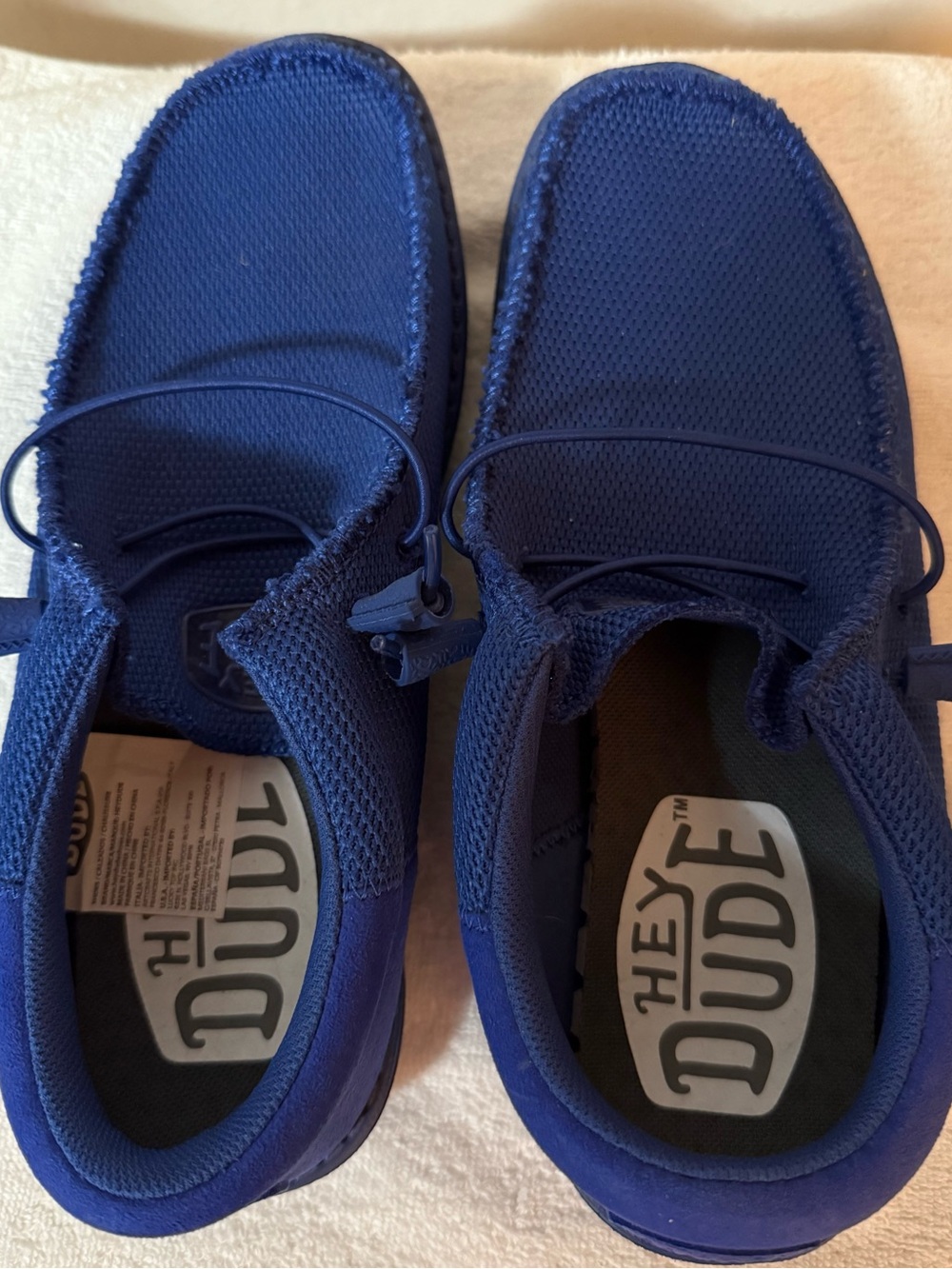 Hey Dude Men's / women’s Blue Casual Slip-On Shoes - Picture 2 of 4